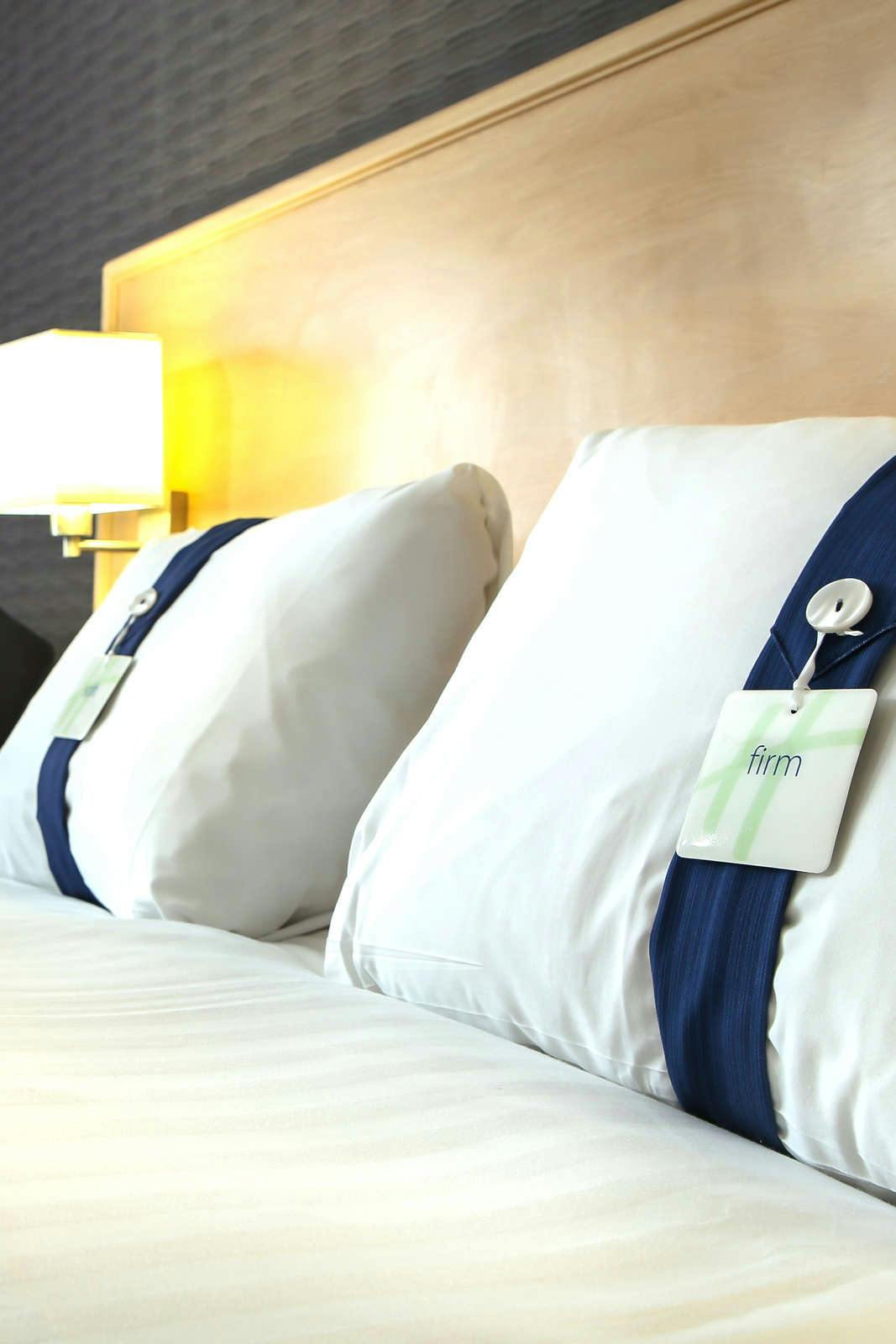 Hotel Holiday Inn Express Manchester Airport photo 4