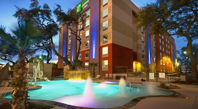 Last Minute Hotel Deals In San Antonio Hoteltonight