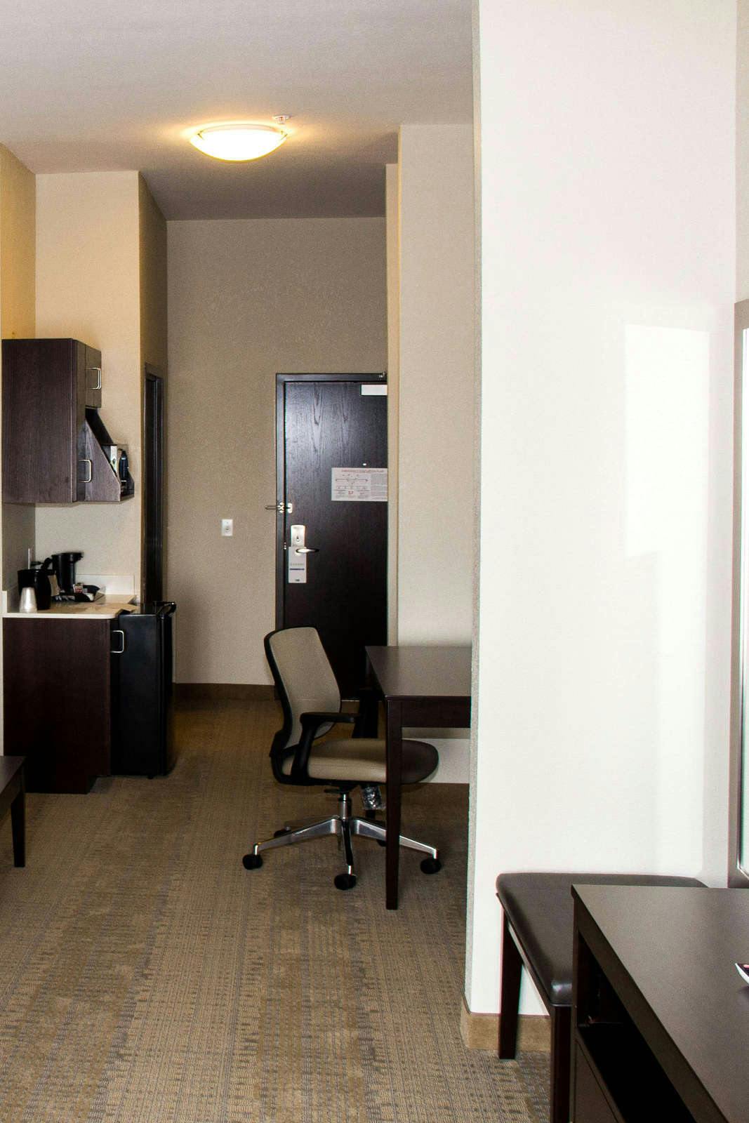 Hotel Holiday Inn Express & Suites Sikeston photo 4