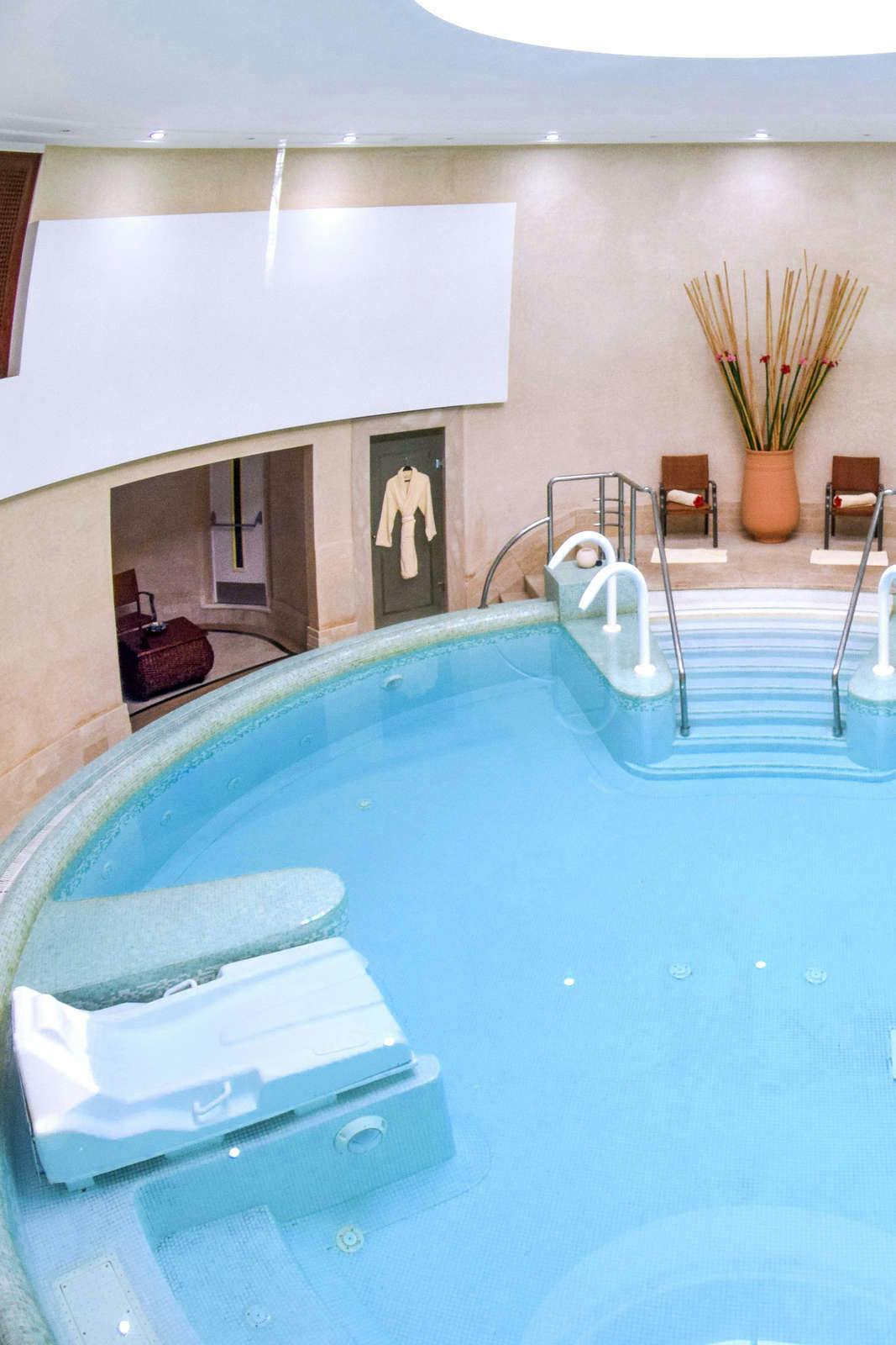 Hotel Amphitrite Palace Beach Hotel photo 4