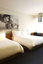 Hotel Hotel Le Germain Maple Leaf Square photo 1