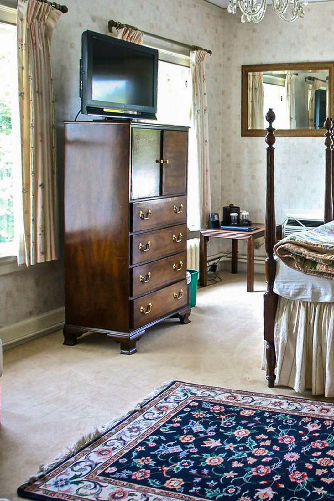 Hotel Inn at Mystic photo 3