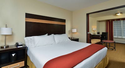 Holiday Inn Express Portland SE Clackamas Area
