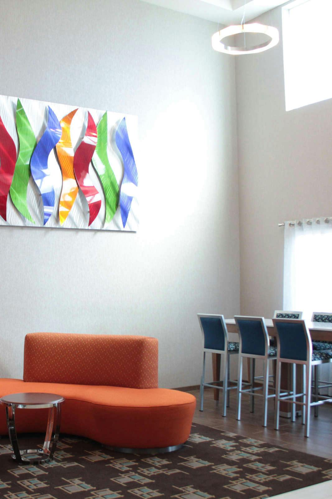 Hotel Holiday Inn Express Rocklin Galleria Area photo 2