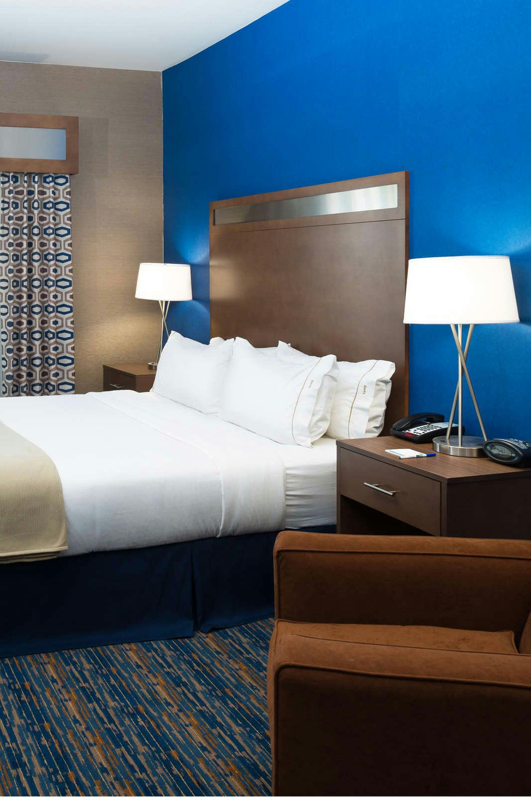 Holiday Inn Express Rocklin Galleria Area