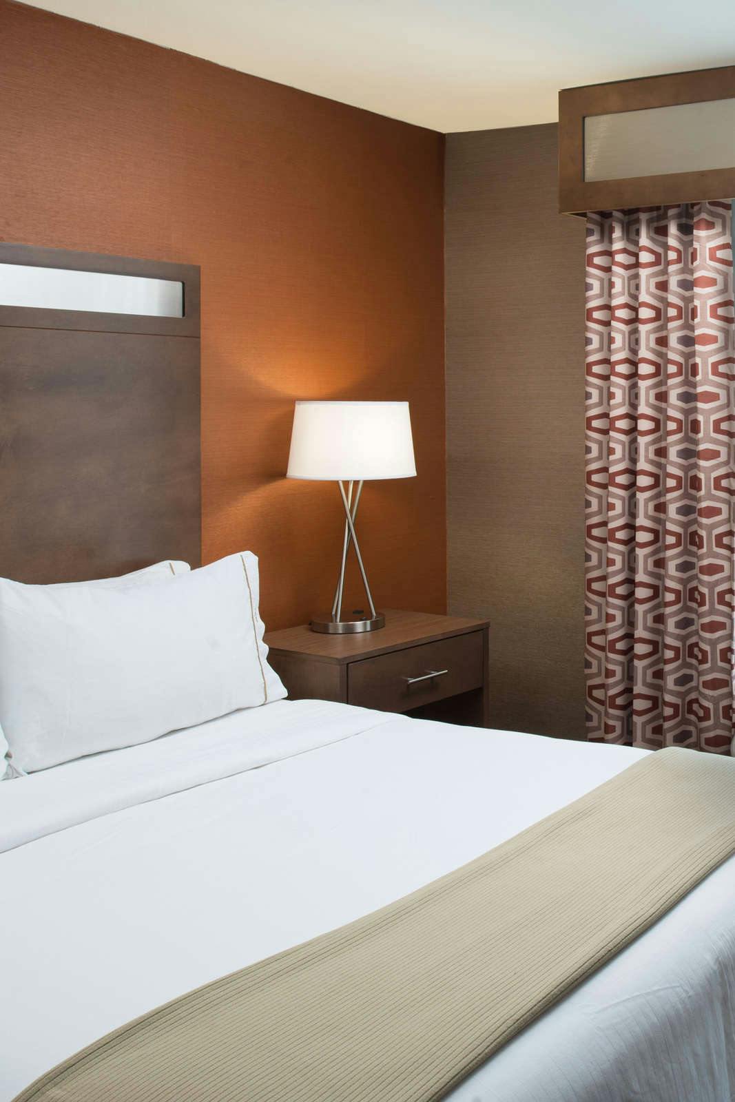 Hotel Holiday Inn Express Rocklin Galleria Area photo 4