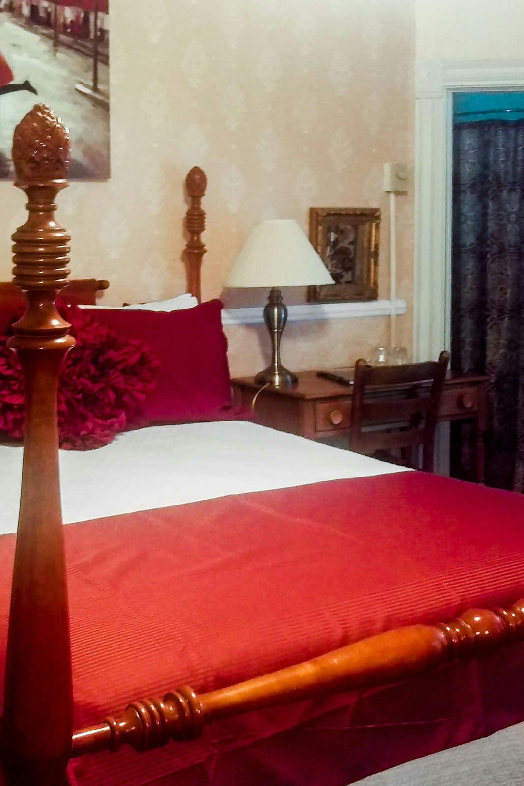 Hotel The Charleston Inn Hendersonville photo 4