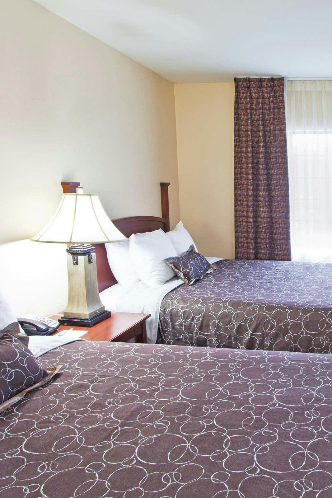 Hotel Holiday Inn Express Tallahassee I 10 E photo 3