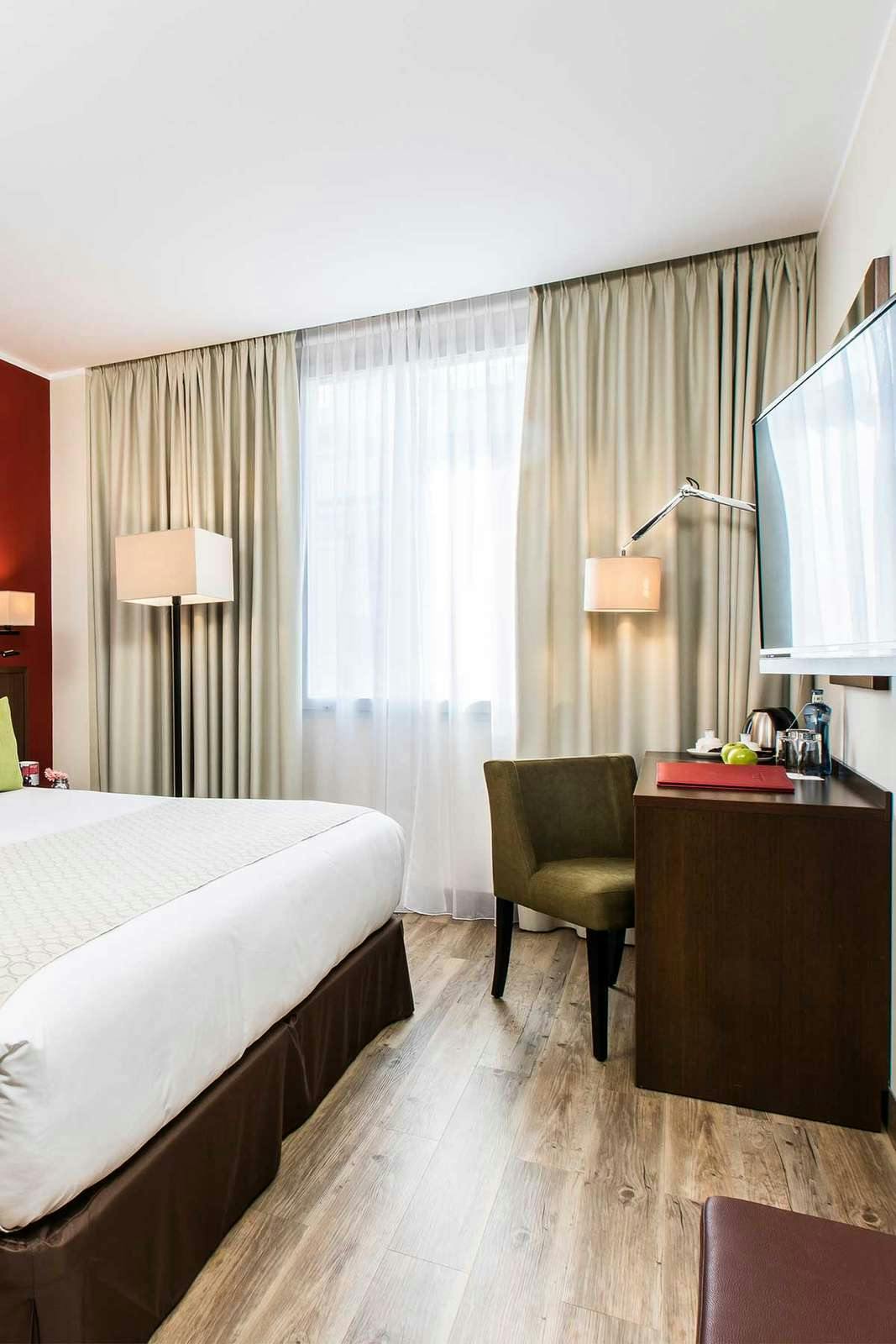 Hotel Leonardo Hotel Barcelona Gran Via photo 4