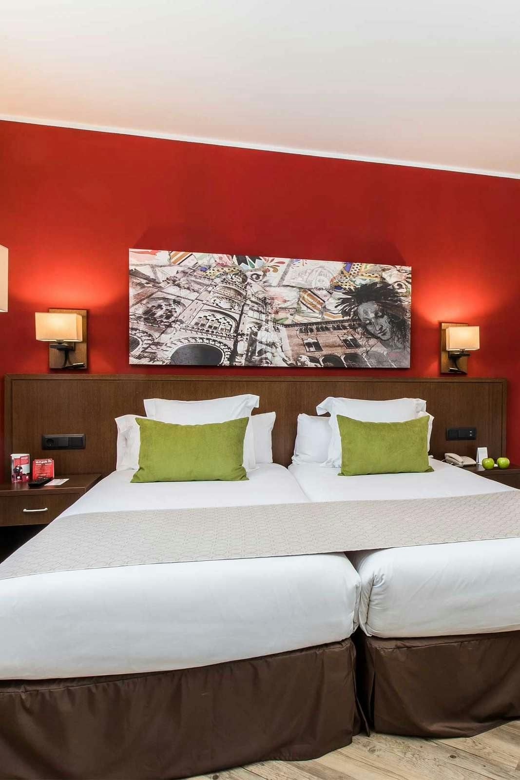 Hotel Leonardo Hotel Barcelona Gran Via photo 1