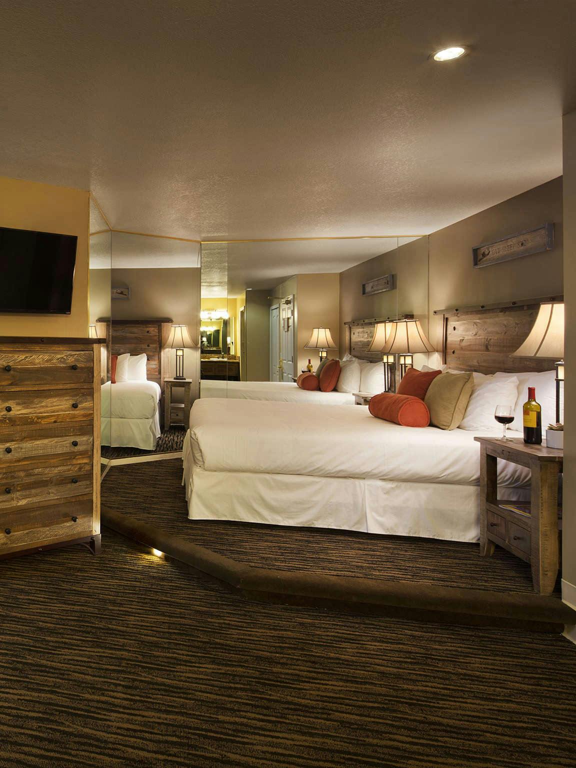 Hotel POSTMARC Hotel and Spa Suites photo 2