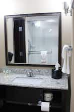 Hotel Holiday Inn Salina photo 4