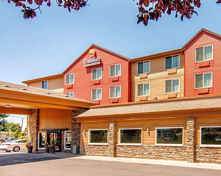 Comfort Inn And Suites Portland Airport Portland Pdx Hoteltonight