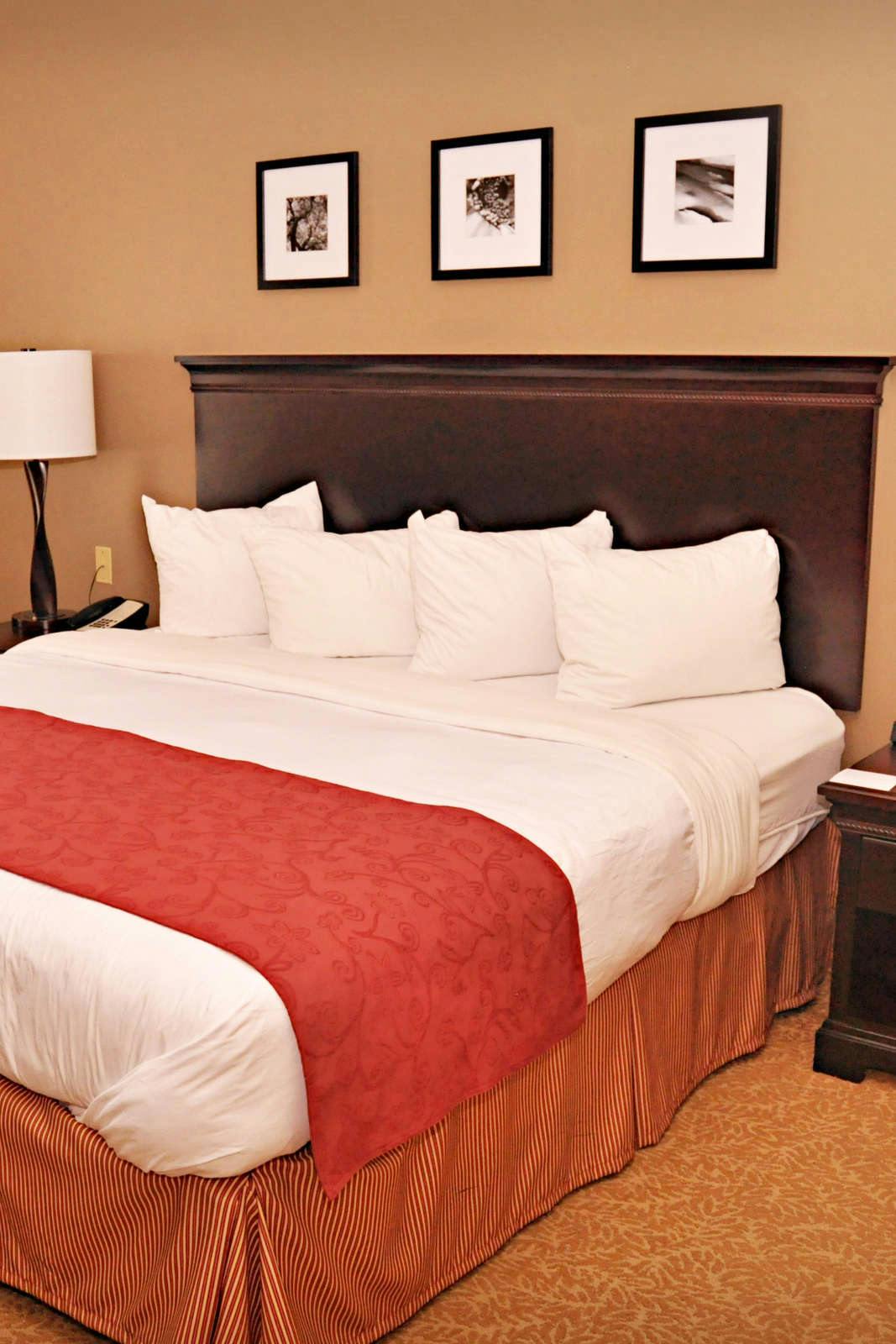 Hotel Country Inn & Suites by Radisson, Kearney, NE photo 3