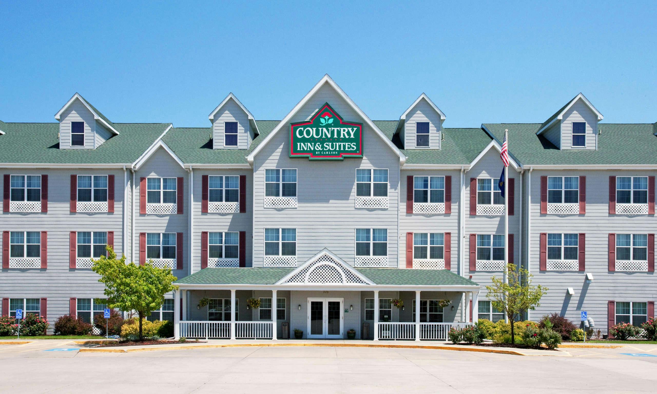 Country Inn & Suites by Radisson, Kearney, NE