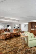 Hotel Wingate by Wyndham Lincoln Airport East I-80 photo 4