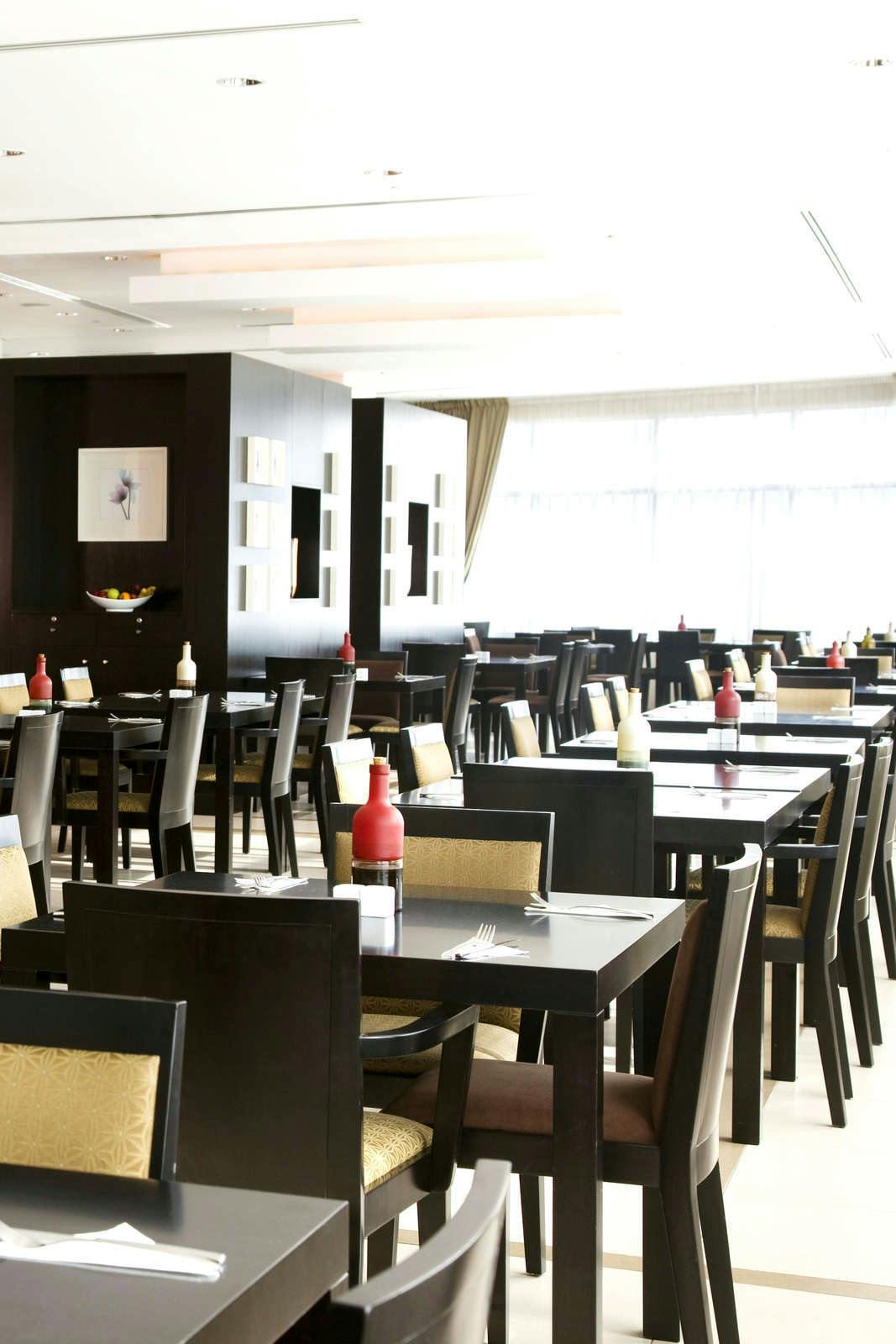 Hotel Holiday Inn Express Dubai Internet City photo 5