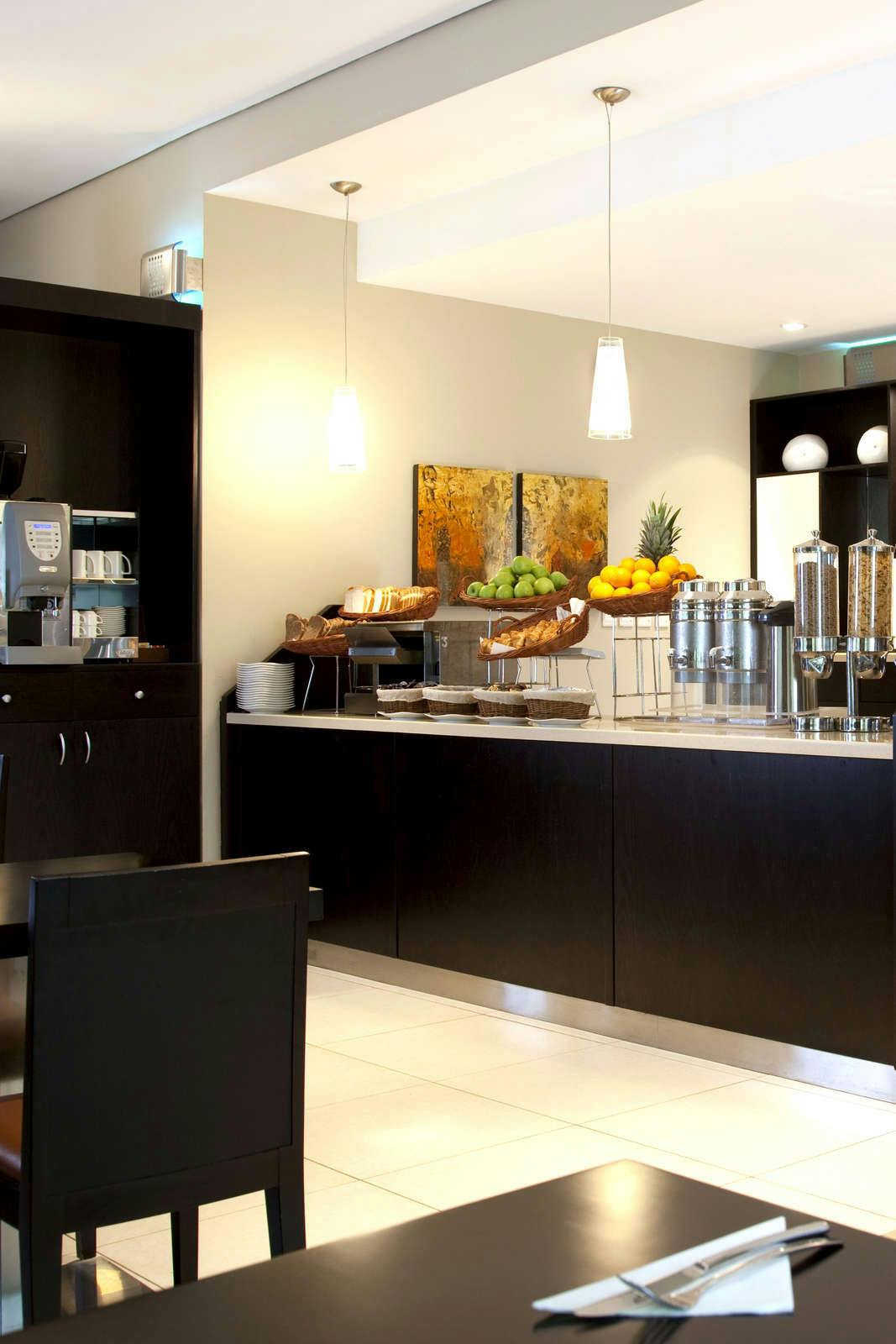 Hotel Holiday Inn Express Dubai Jumeirah photo 5