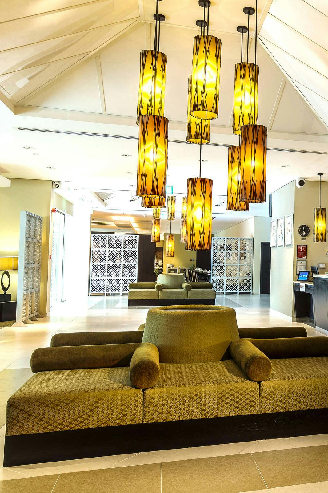 Hotel Holiday Inn Express Dubai Safa Park photo 4