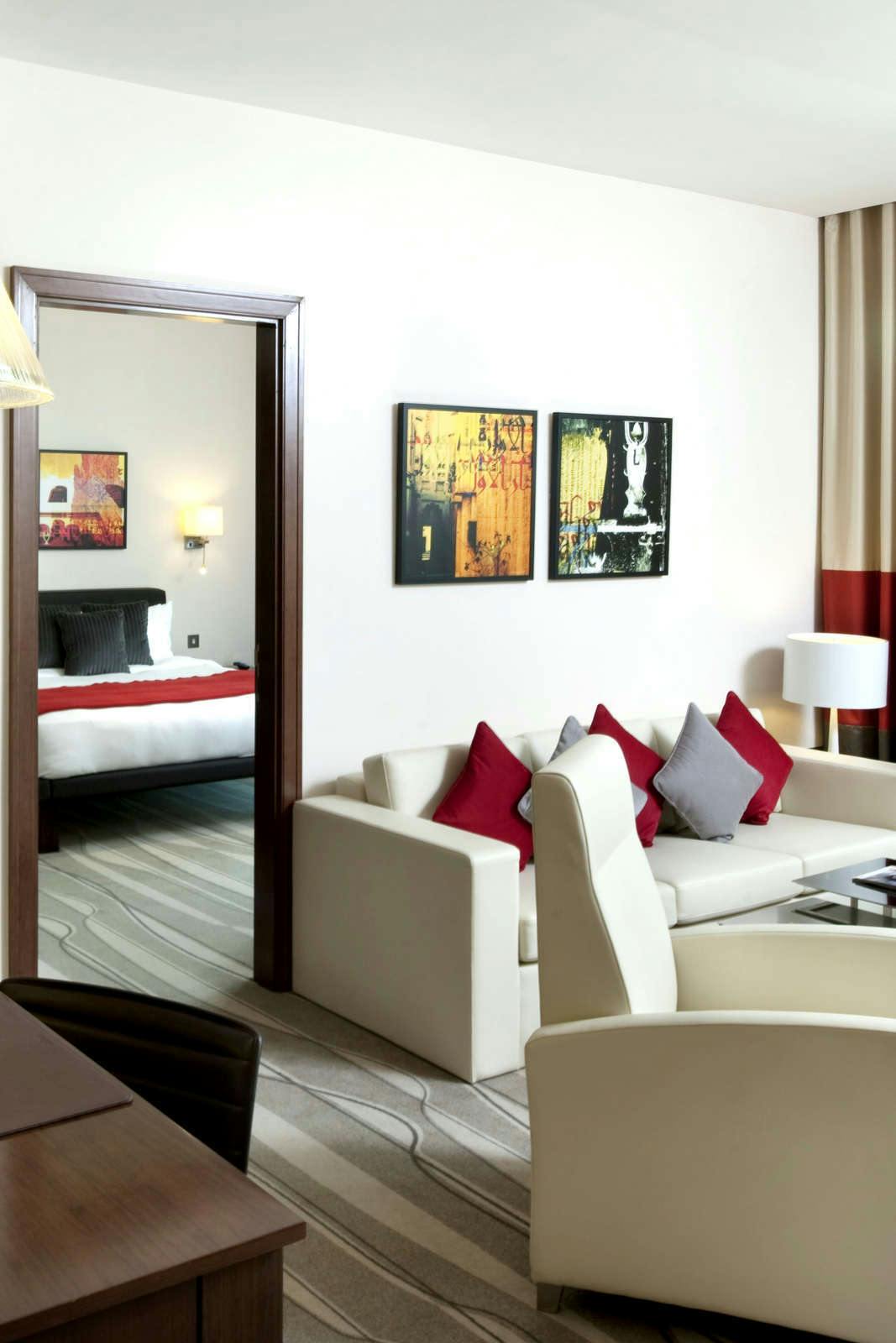 Hotel Staybridge Suites Abu Dhabi Yas Island photo 5