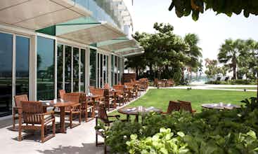 Hotel Crowne Plaza Dubai Festival City photo 2