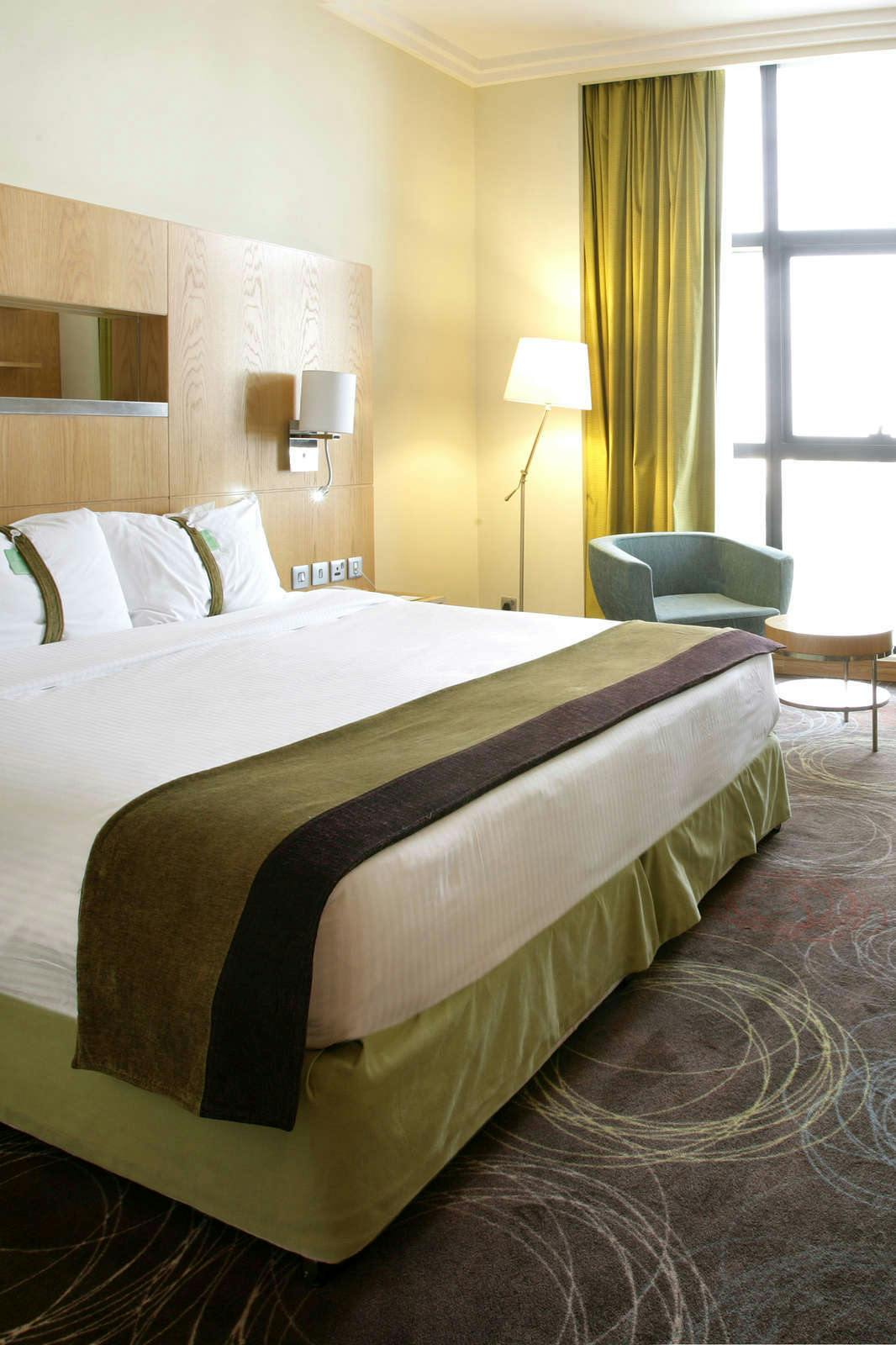 Hotel Holiday Inn Abu Dhabi photo 5