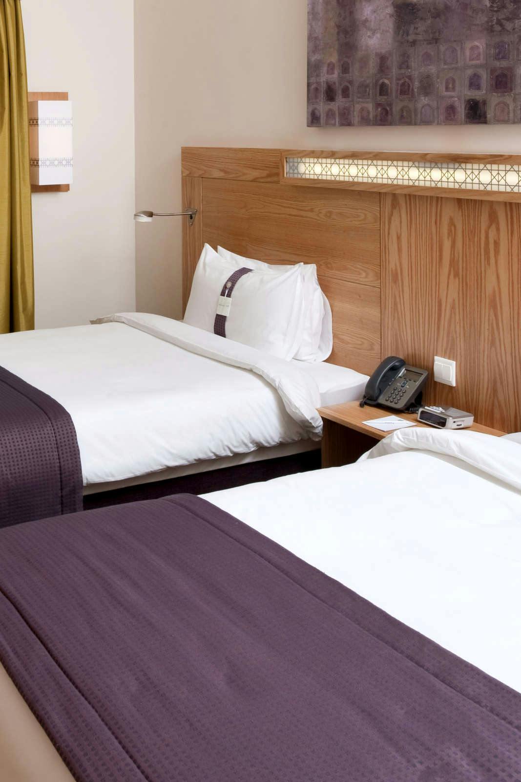 Hotel Holiday Inn Express Dubai Airport photo 3