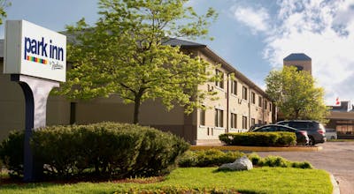 Last Minute Deals In Toronto Hoteltonight