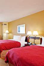 Hotel Country Inn & Suites by Radisson, San Diego North, CA photo 2