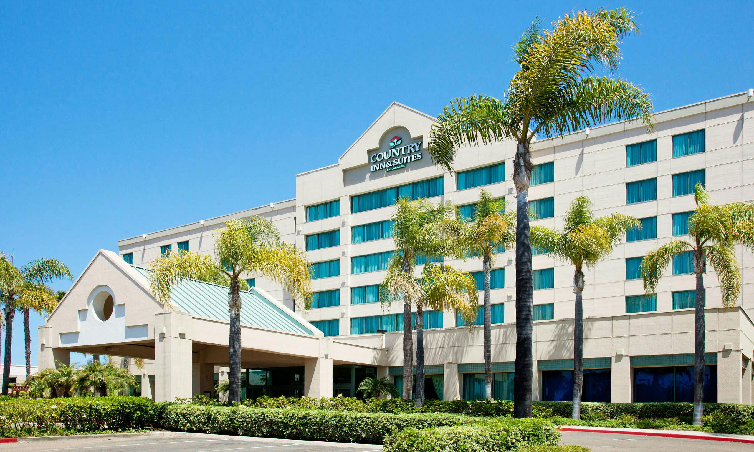 Country Inn & Suites by Radisson, San Diego North, CA
