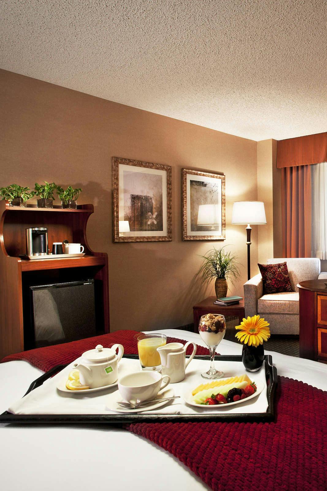 Hotel Radisson Hotel Phoenix Airport photo 1