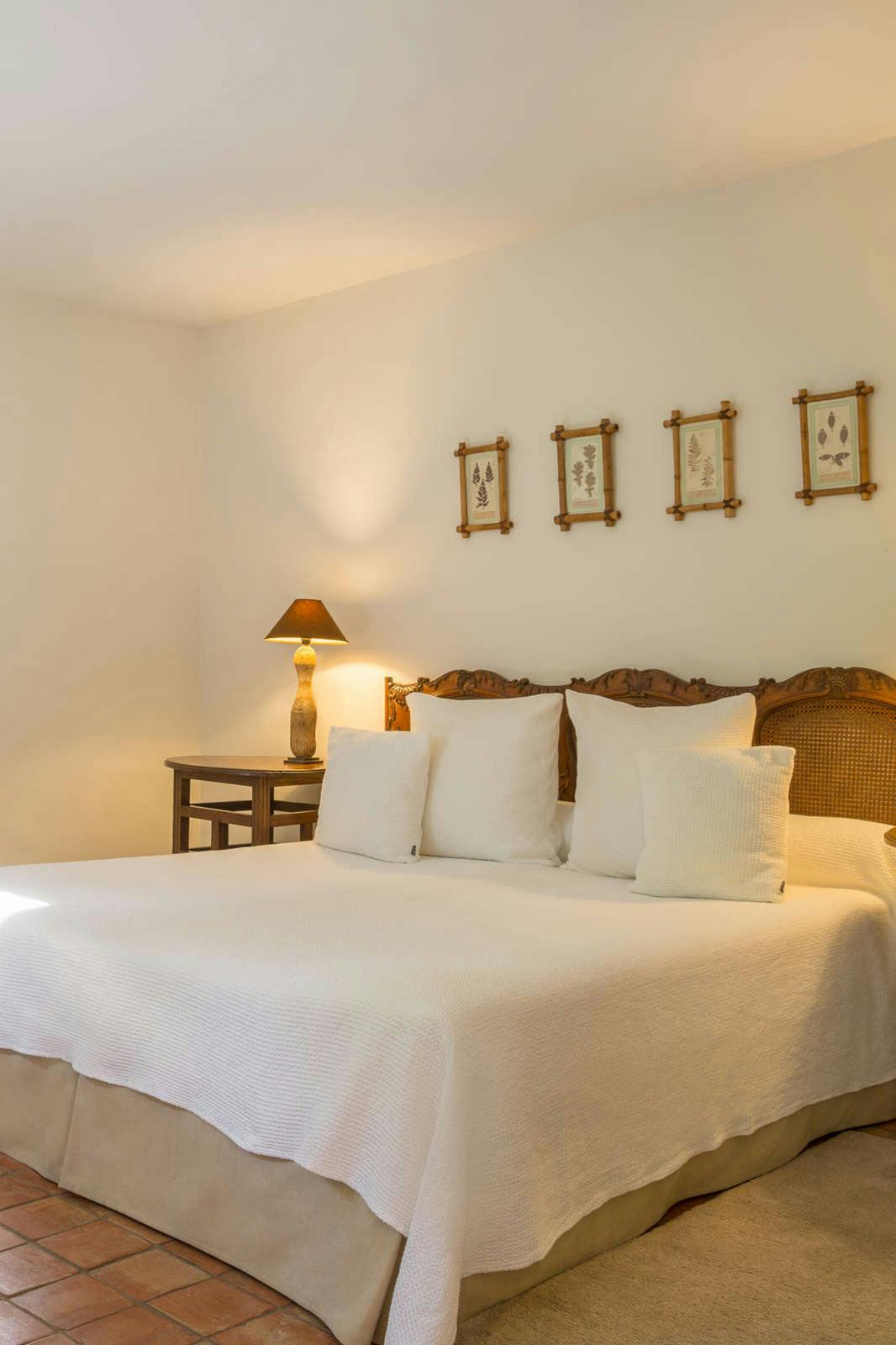 Hotel Auberge Ostape, The Originals Collection photo 2