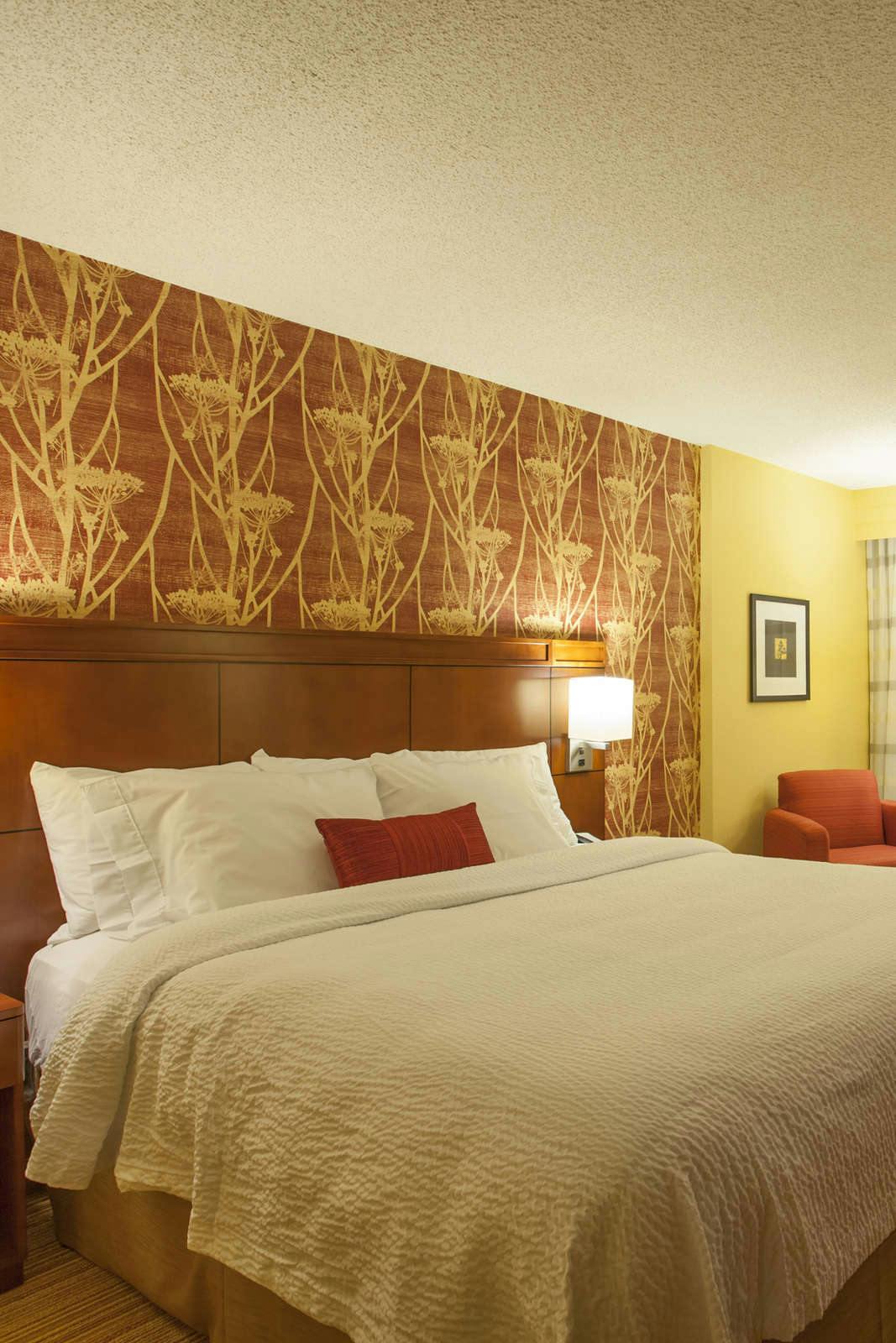 Hotel Courtyard by Marriott Charlotte Airport/Billy Graham Parkway photo 3