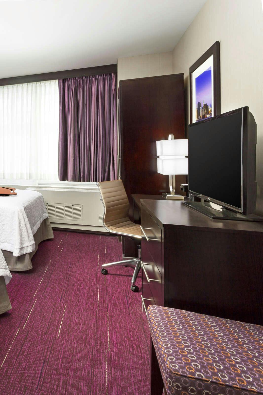 Hotel Hampton Inn Manhattan/Times Square Central photo 3