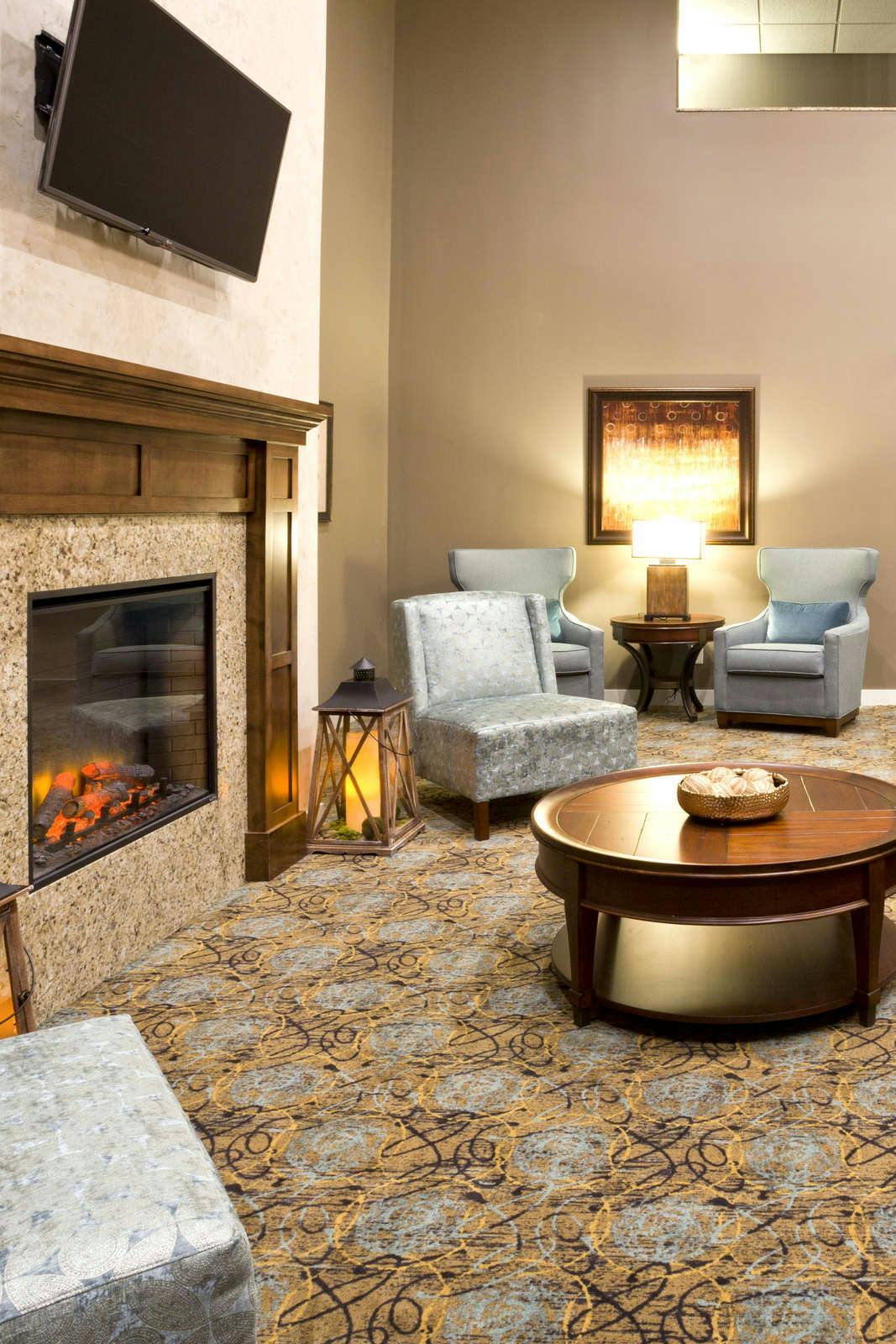 Hotel GrandStay Delano photo 1