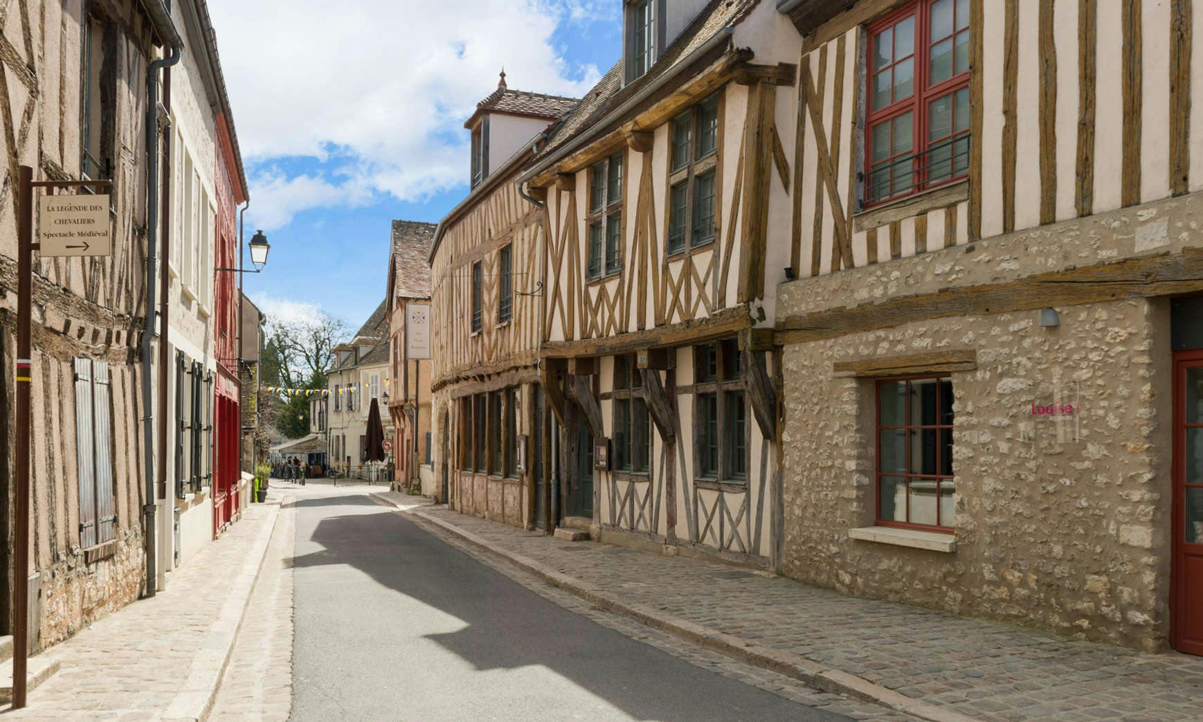 Hotel Aux Vieux Remparts, The Originals Relais