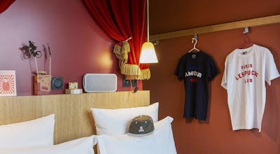 MOB Hotel Paris Les Puces