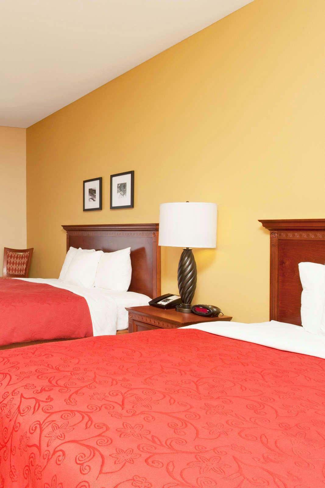 Hotel Country Inn & Suites by Radisson, Bloomington-Normal Airport, IL photo 1