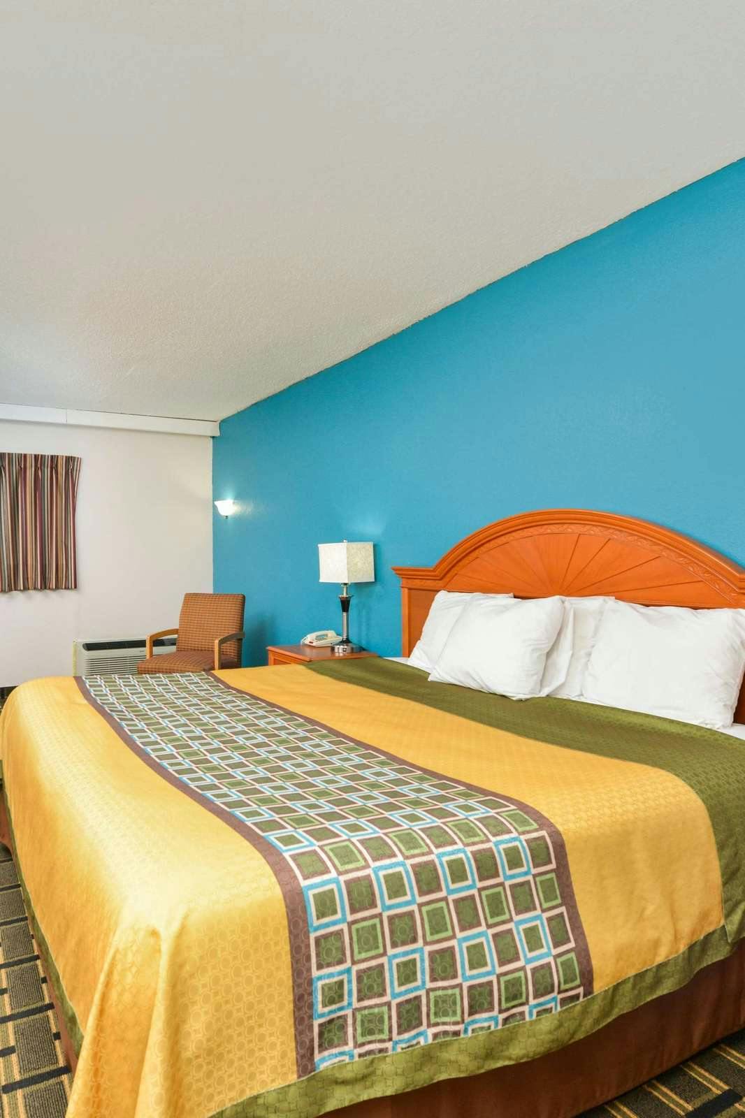 Hotel Americas Best Value Inn Elizabethtown photo 1