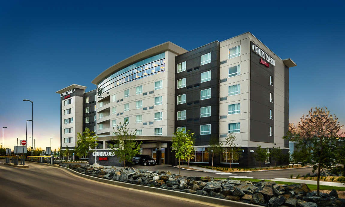 Courtyard by Marriott Winnipeg Airport
