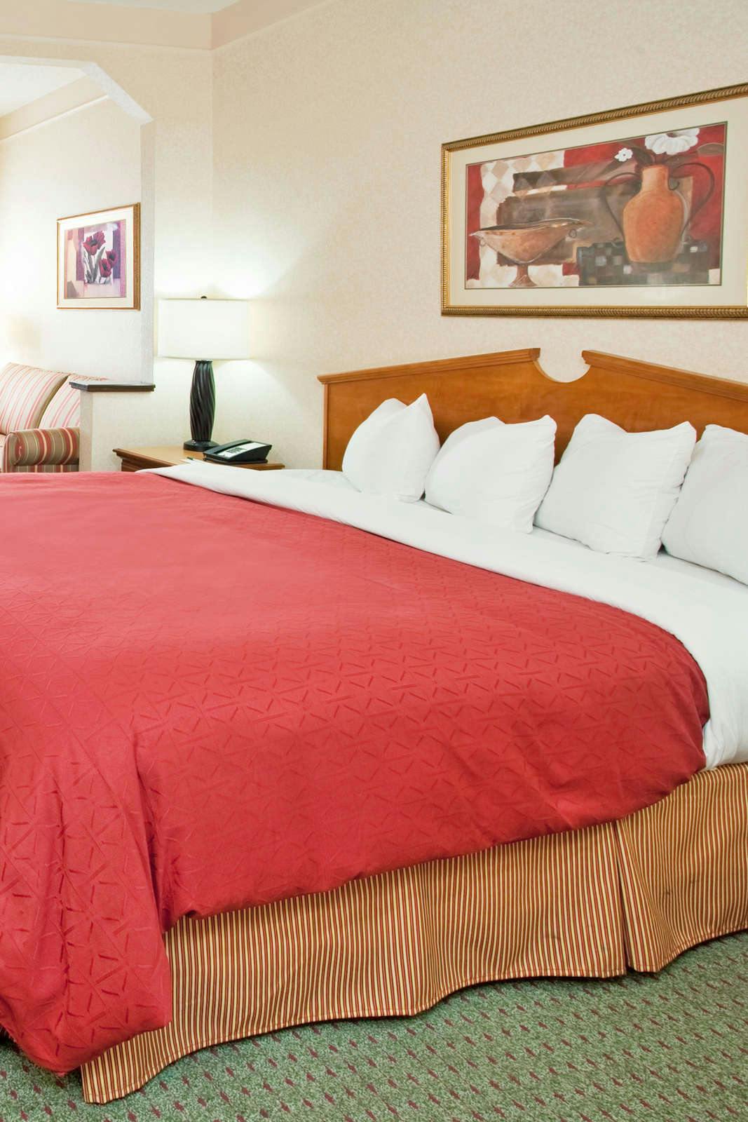 Hotel Spark by Hilton Florence North I-95, SC photo 2