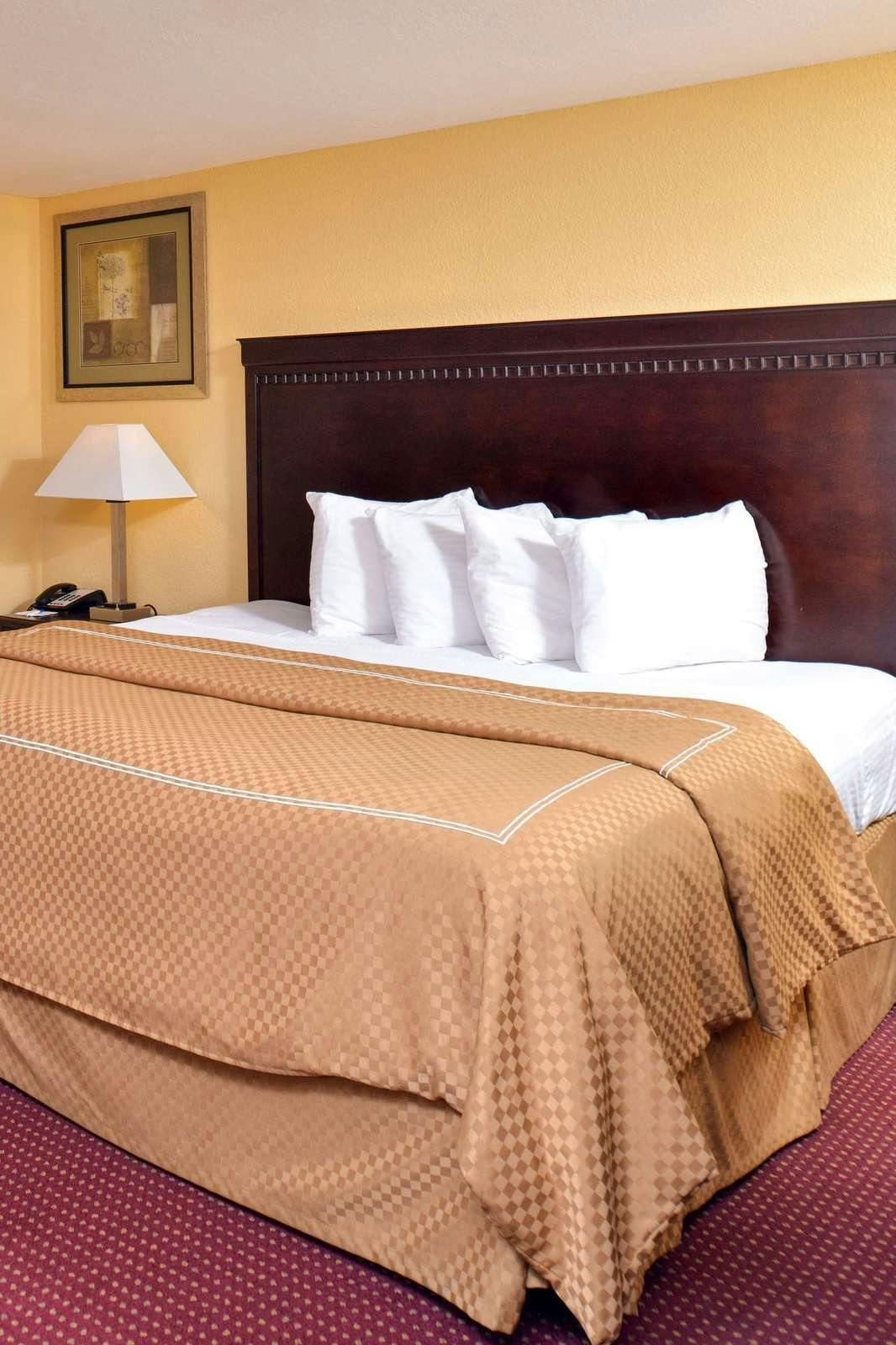 Hotel Americas Best Value Inn Winnsboro, LA photo 1