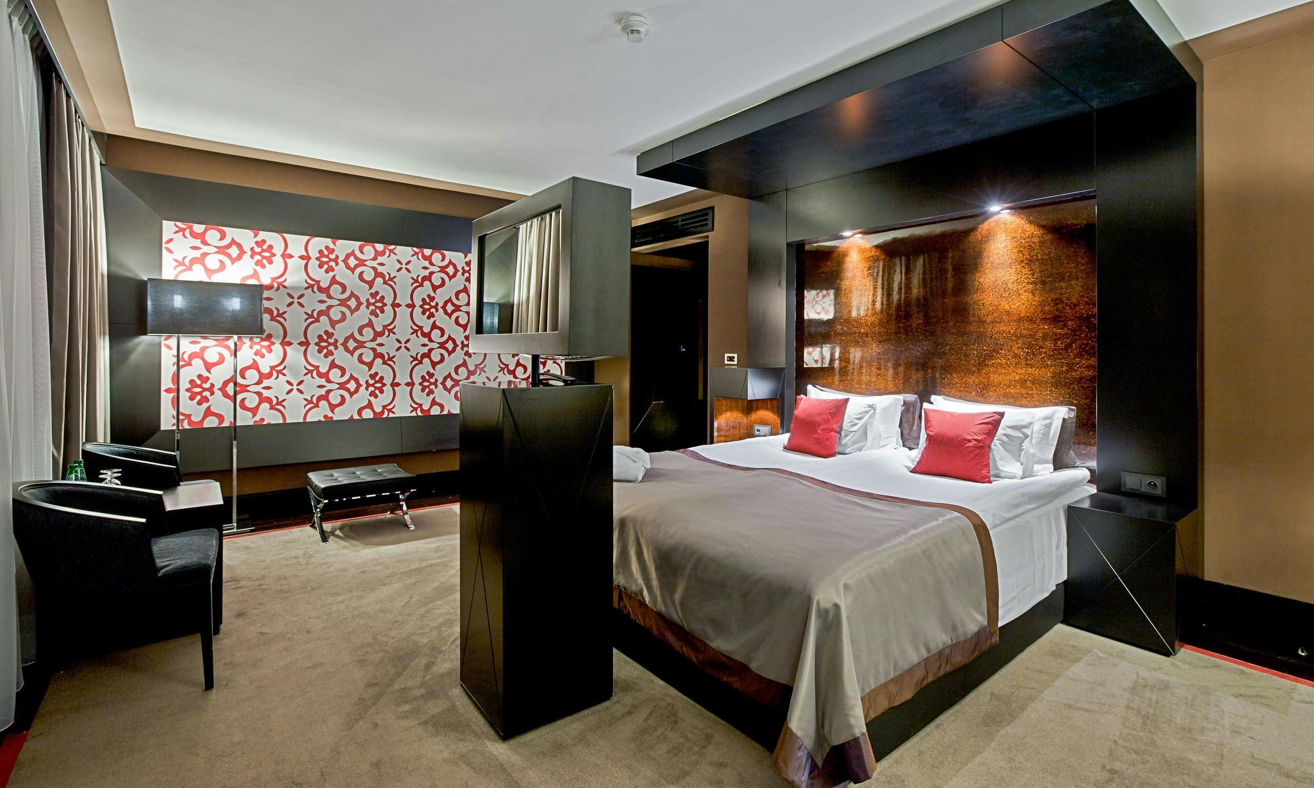 Hotel Platinum Palace