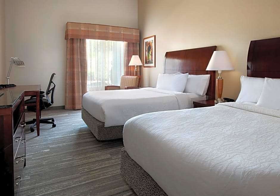 Hotel Hilton Garden Inn Riverhead photo 2