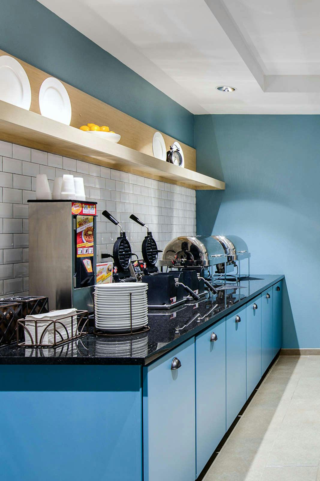 Hotel Country Inn & Suites by Radisson, Springfield, IL photo 4