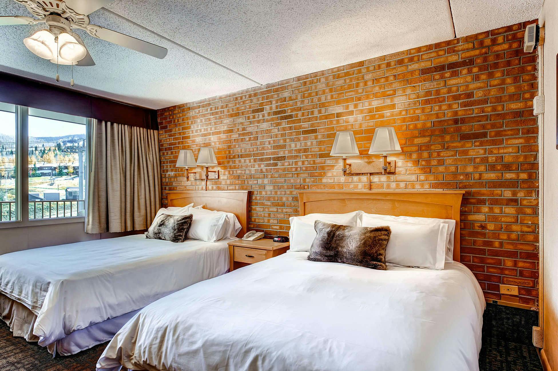 Hotel Mountain Chalet Snowmass photo 5