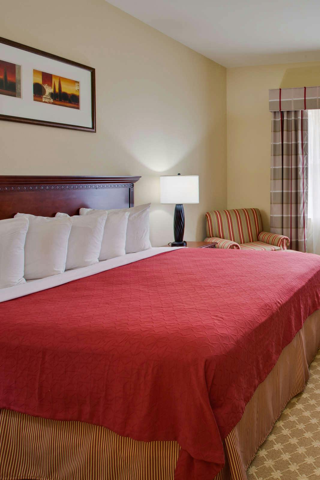 Hotel Country Inn & Suites by Radisson, Crestview, FL photo 1