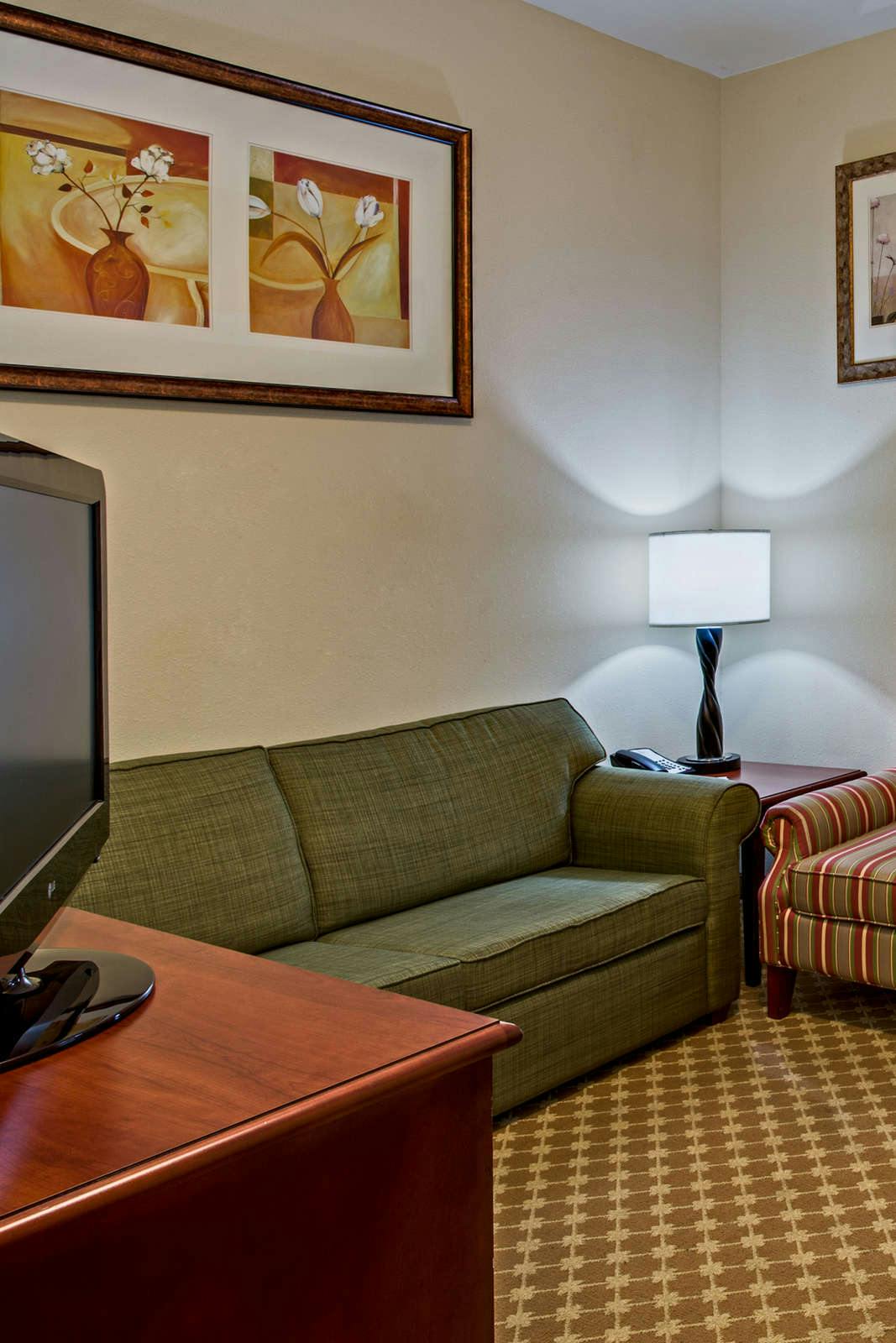 Hotel Country Inn & Suites by Radisson, Crestview, FL photo 4