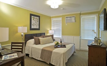 Concord's Colonial Inn