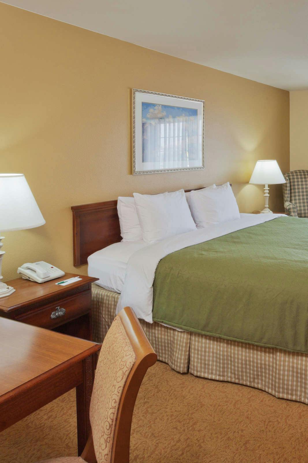 Hotel Country Inn & Suites by Radisson, Billings, MT photo 1